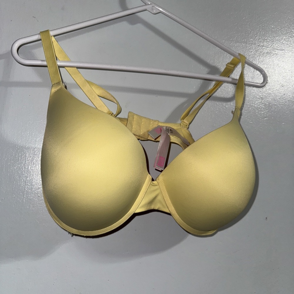 Victoria's Secret PINK 38DD Yellow WEAR EVERYWHERE PUSH UP BRA